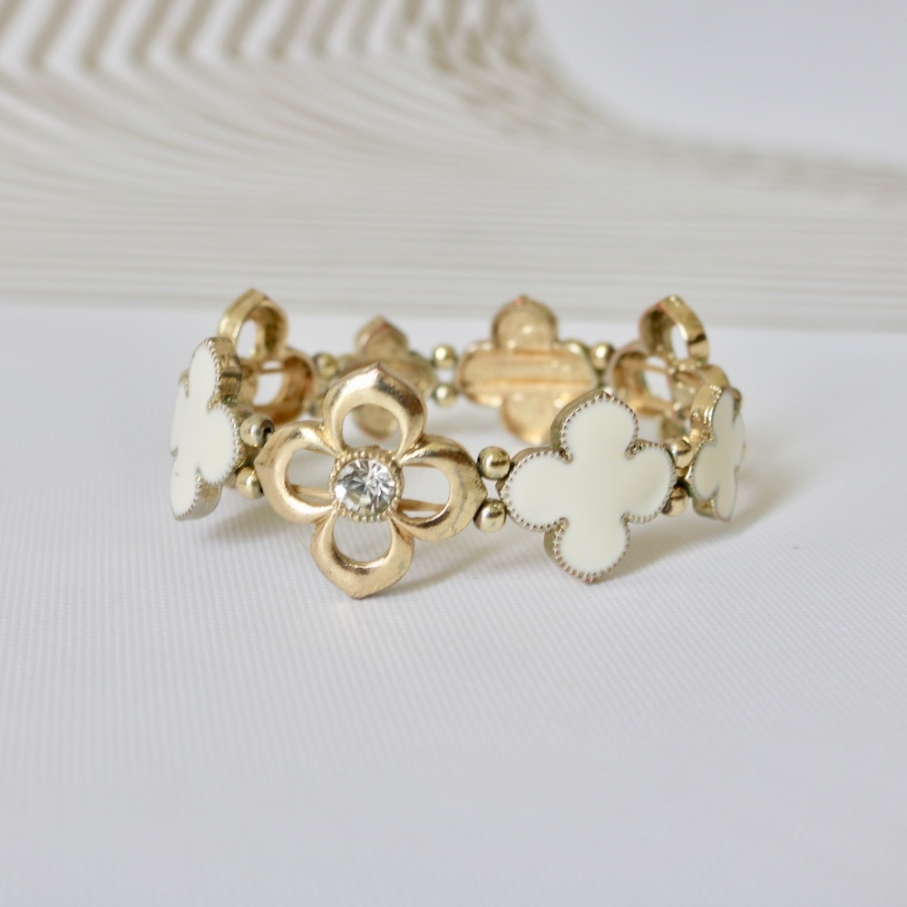 Sensation Stretch Bracelet